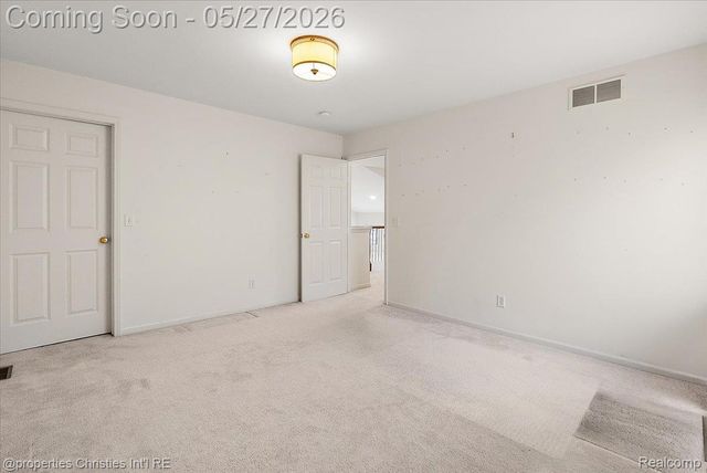 47274 Hunters Park Drive, Plymouth Charter Township, MI 48170