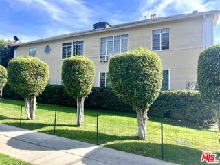 1872 N Alexandria Avenue, Los Angeles, CA 90027