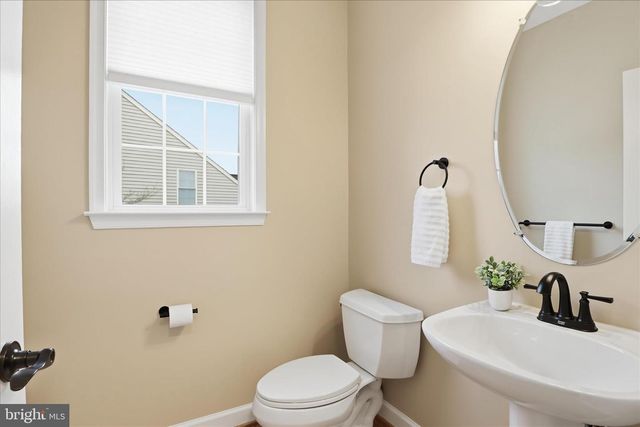 806 KINGSBRIDGE TER, Mount Airy, MD 21771