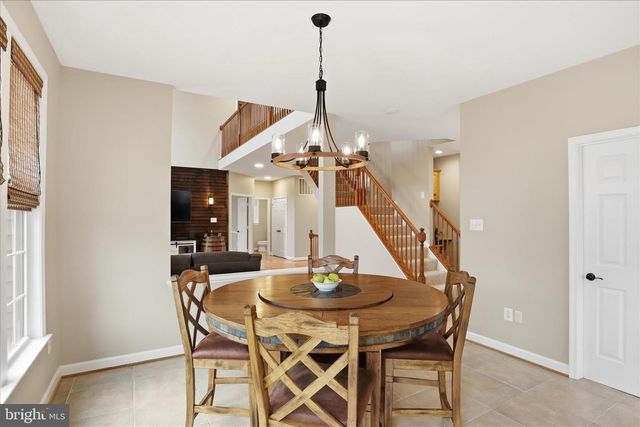 806 KINGSBRIDGE TER, Mount Airy, MD 21771