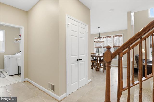 806 KINGSBRIDGE TER, Mount Airy, MD 21771