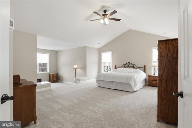 806 KINGSBRIDGE TER, Mount Airy, MD 21771