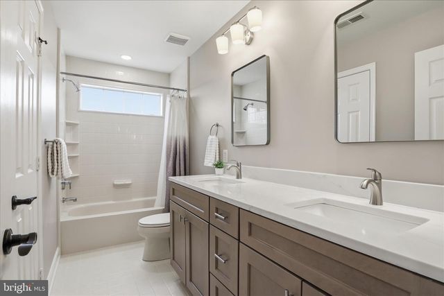 806 KINGSBRIDGE TER, Mount Airy, MD 21771