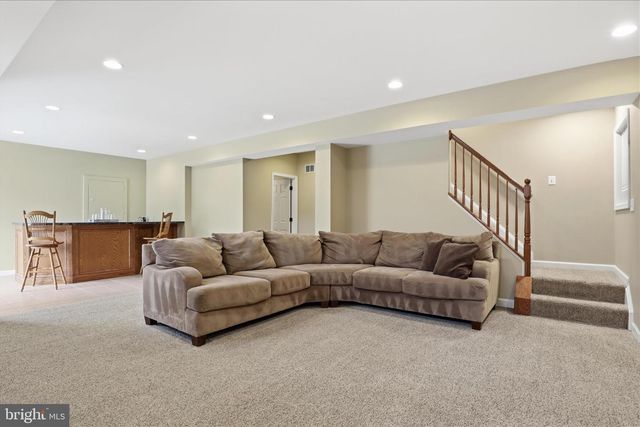 806 KINGSBRIDGE TER, Mount Airy, MD 21771