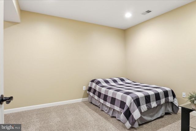 806 KINGSBRIDGE TER, Mount Airy, MD 21771