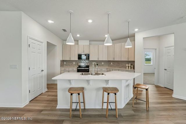 8409 HAWKES MEADOW, Jacksonville, FL 32219