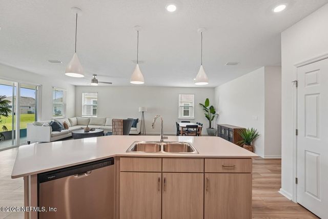 8409 HAWKES MEADOW, Jacksonville, FL 32219