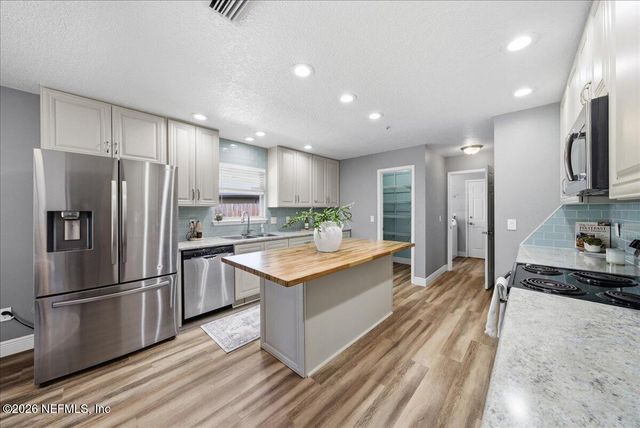 12352 HOOD LANDING Road, Jacksonville, FL 32258