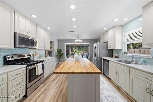 12352 HOOD LANDING Road, Jacksonville, FL 32258