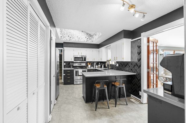 127 Sam Davis Dr, Springfield, TN 37172
