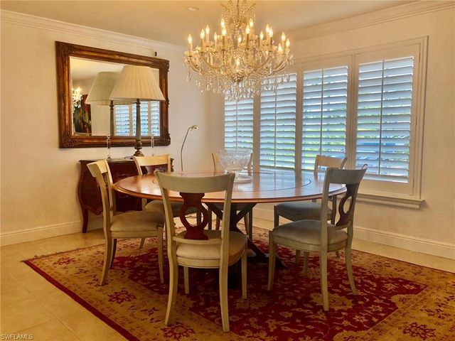 283 Cypress WAY W, Naples, FL 34110