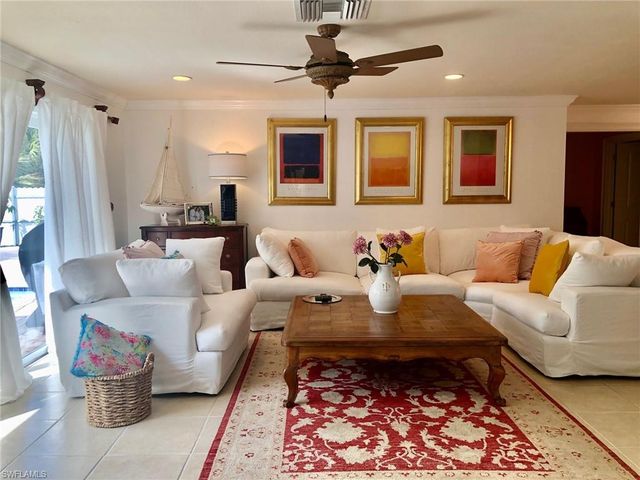 283 Cypress WAY W, Naples, FL 34110