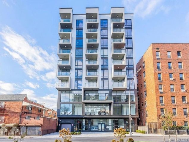 134-11 Franklin Avenue 4E, Flushing, NY 11355