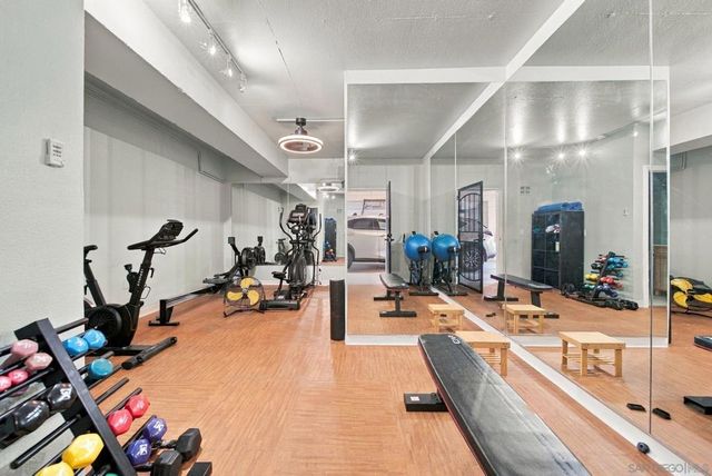 3688 1st Ave 19, San Diego, CA 92103