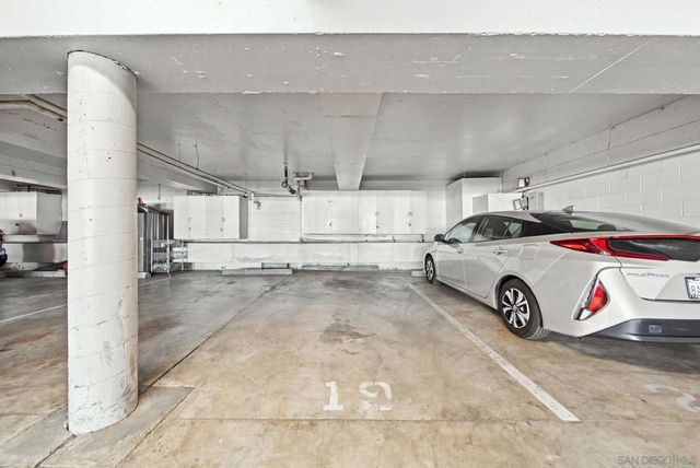 3688 1st Ave 19, San Diego, CA 92103