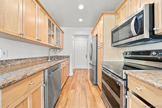 3688 1st Ave 19, San Diego, CA 92103