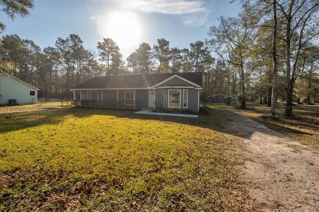 18770 Oakridge Drive, Cleveland, TX 77328