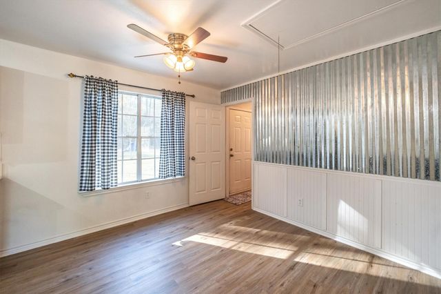 18770 Oakridge Drive, Cleveland, TX 77328