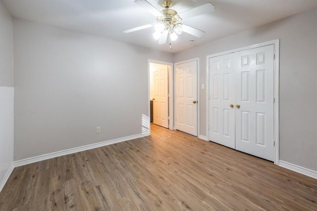 18770 Oakridge Drive, Cleveland, TX 77328