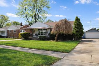 7322 E Frumin Court, Westland, MI 48185