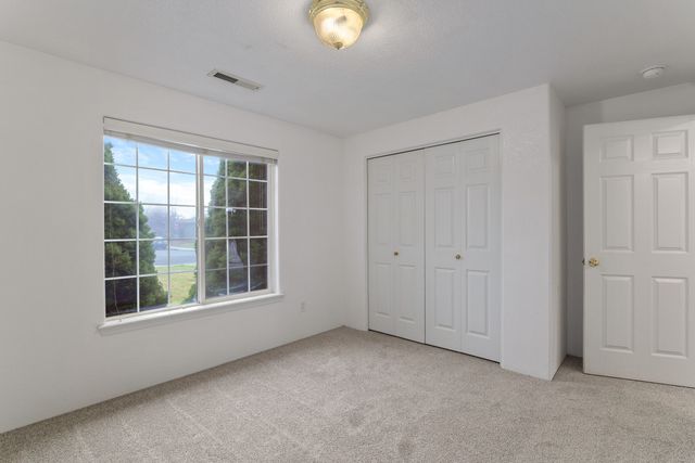 7973 Isabella Way, White City, OR 97503