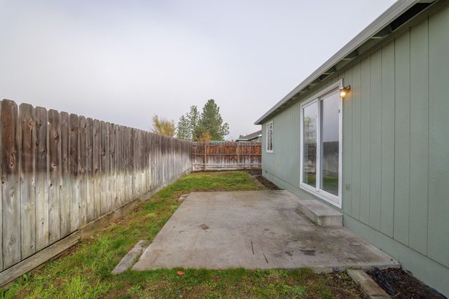 7973 Isabella Way, White City, OR 97503