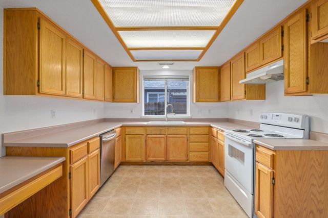 7973 Isabella Way, White City, OR 97503