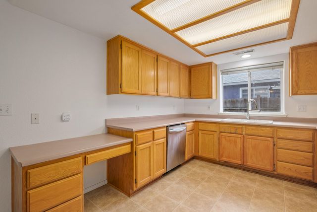 7973 Isabella Way, White City, OR 97503