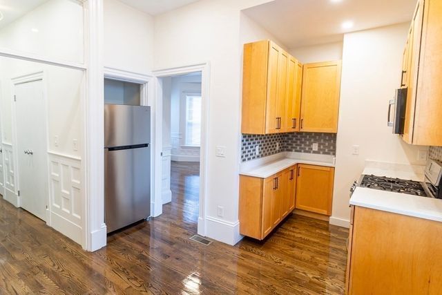 168 Humboldt Avenue 1, Boston, MA 02121