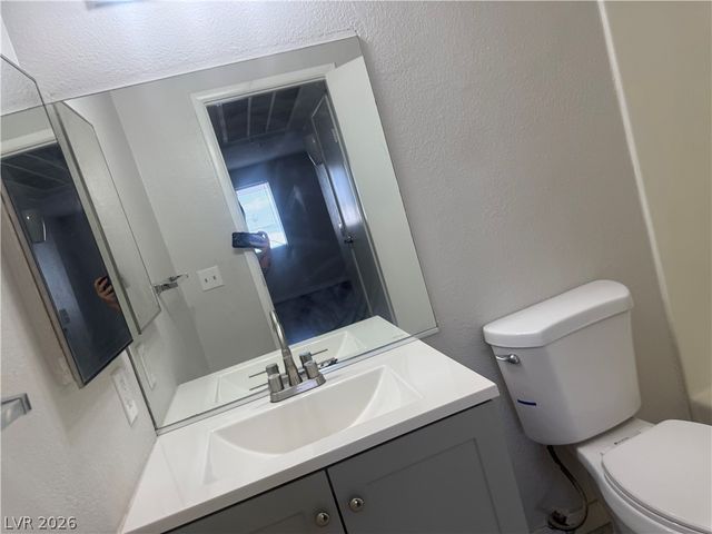1381 East University Avenue 312, Las Vegas, NV 89119