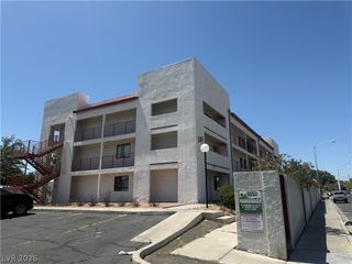 1381 East University Avenue 312, Las Vegas, NV 89119