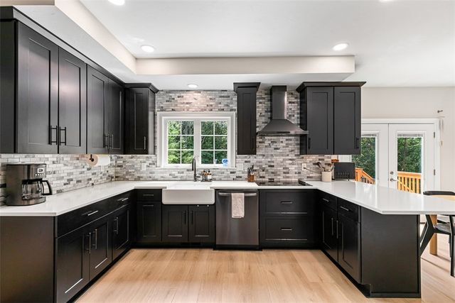 670 Hickory Road, North Attleboro, MA 02760