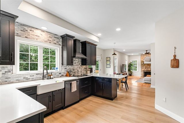 670 Hickory Road, North Attleboro, MA 02760