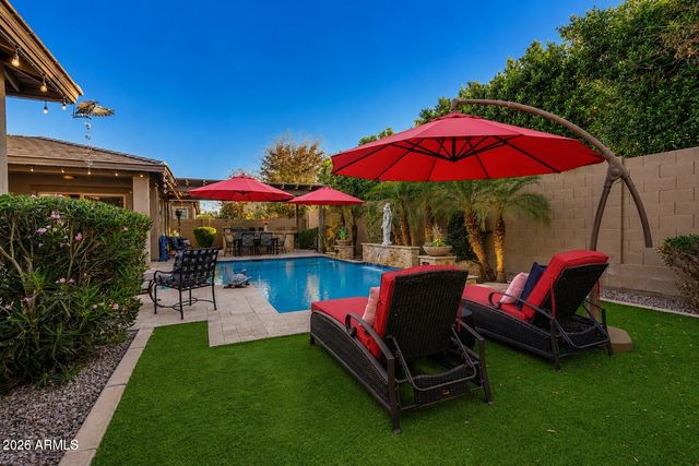 3781 E CHESTNUT Lane, Gilbert, AZ 85298