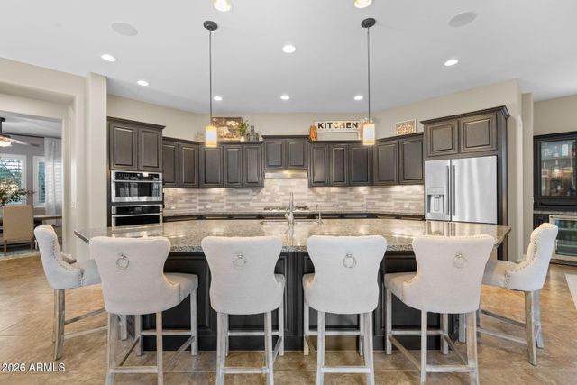 3781 E CHESTNUT Lane, Gilbert, AZ 85298
