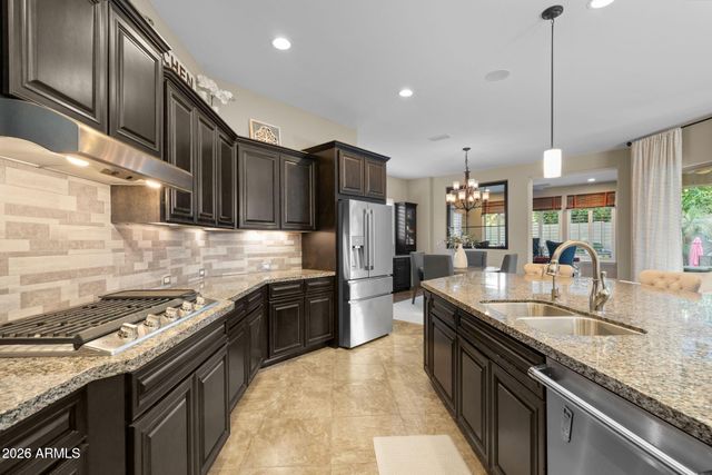 3781 E CHESTNUT Lane, Gilbert, AZ 85298