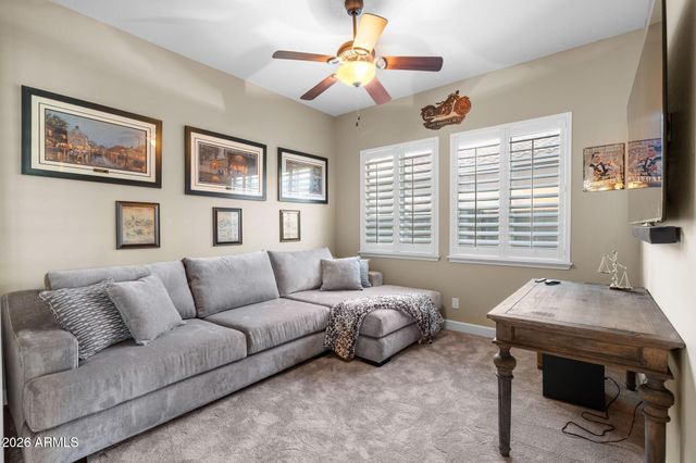 3781 E CHESTNUT Lane, Gilbert, AZ 85298