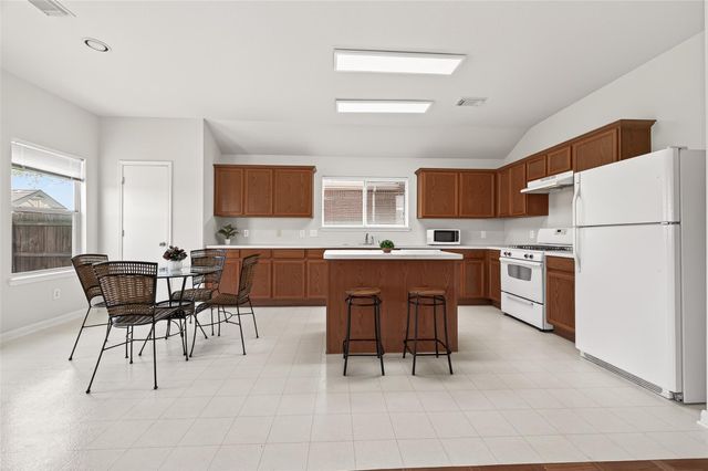 2239 Enchanted Park Lane, Katy, TX 77450