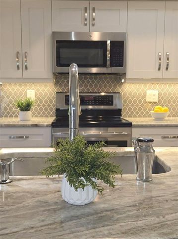 3408 STIRLING ROAD, Palm Harbor, FL 34684