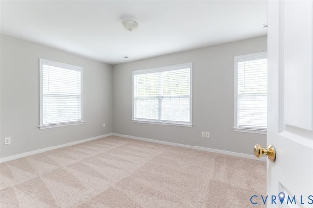 414 Westover Pines Dr, Richmond, VA 23223