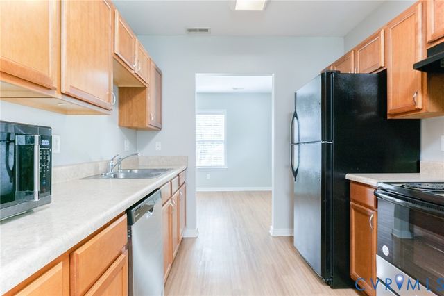 414 Westover Pines Dr, Richmond, VA 23223
