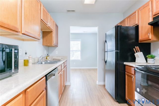 414 Westover Pines Dr, Richmond, VA 23223