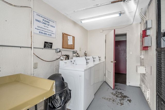 270 E Haverhill St 12, Lawrence, MA 01841