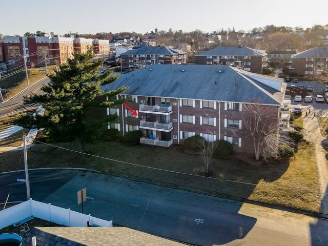 270 E Haverhill St 12, Lawrence, MA 01841