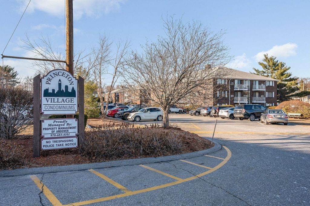 270 E Haverhill St 12, Lawrence, MA 01841