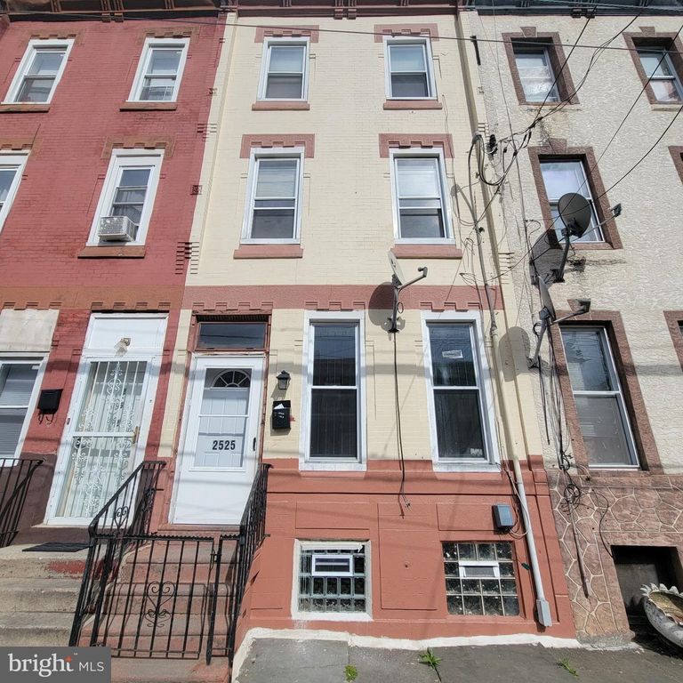 2525 N 12TH ST, Philadelphia, PA 19133 — exterior