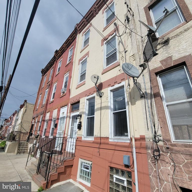 2525 N 12TH ST, Philadelphia, PA 19133 — photo 2