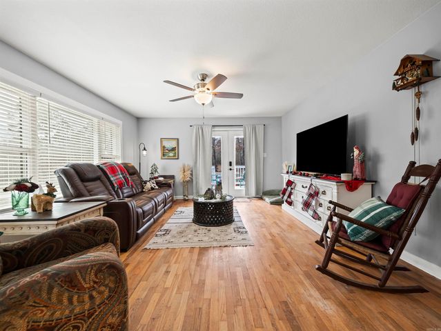 148 LOST CREEK Road, Pearcy, AR 71964