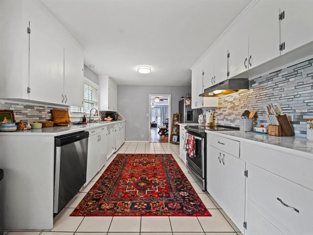 148 LOST CREEK Road, Pearcy, AR 71964