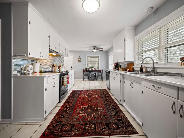 148 LOST CREEK Road, Pearcy, AR 71964